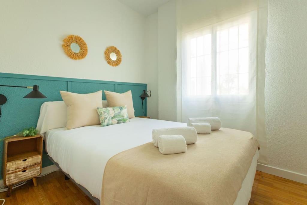 Triana Deluxe By Valcambre Apartment Seville Ngoại thất bức ảnh