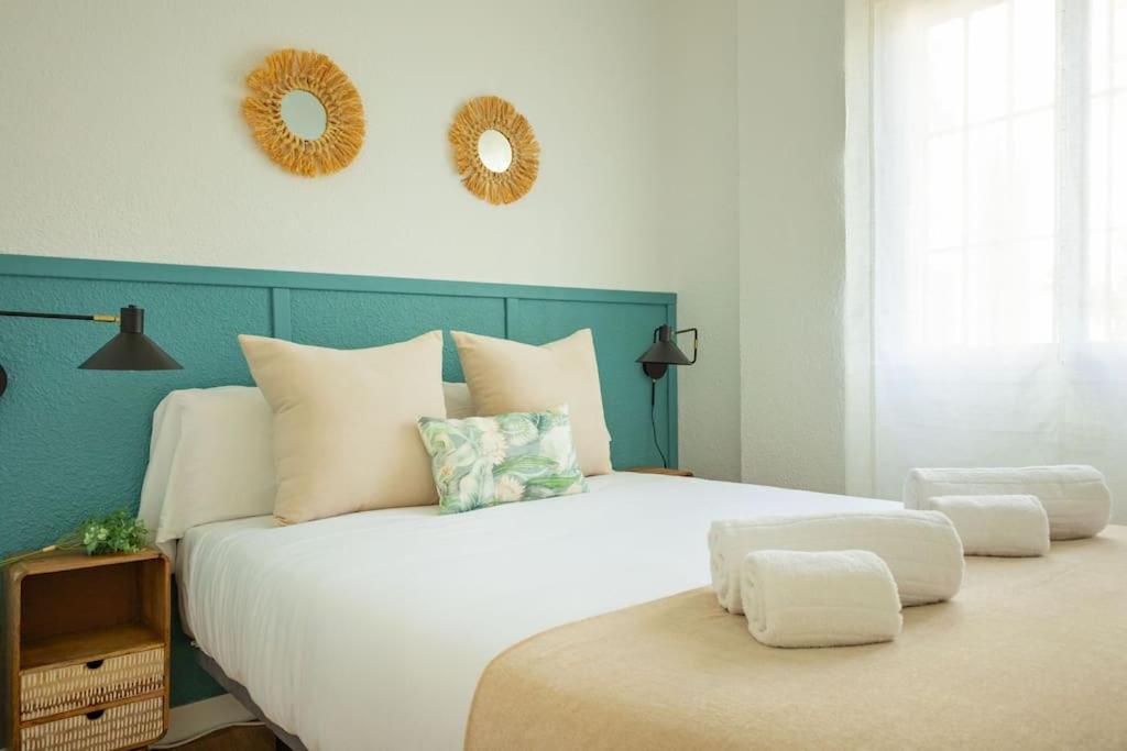 Triana Deluxe By Valcambre Apartment Seville Ngoại thất bức ảnh