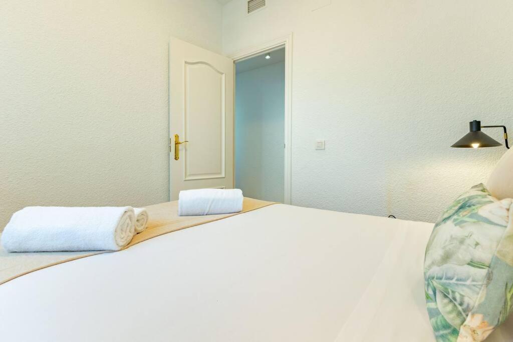 Triana Deluxe By Valcambre Apartment Seville Ngoại thất bức ảnh