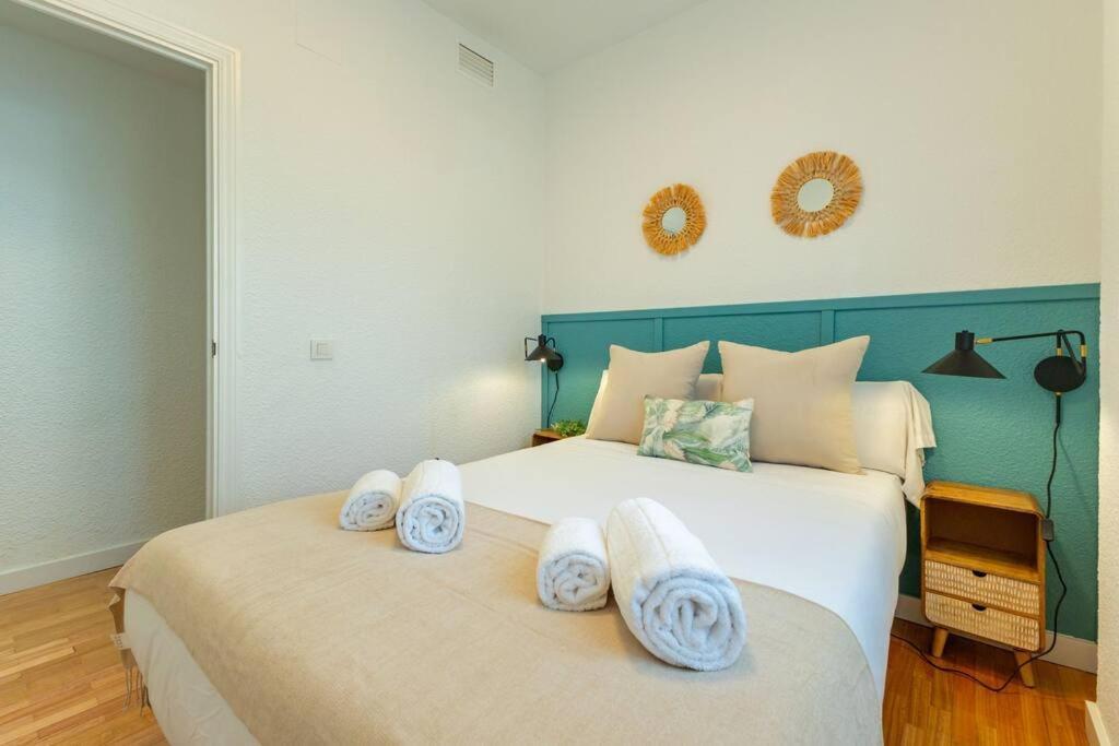 Triana Deluxe By Valcambre Apartment Seville Ngoại thất bức ảnh