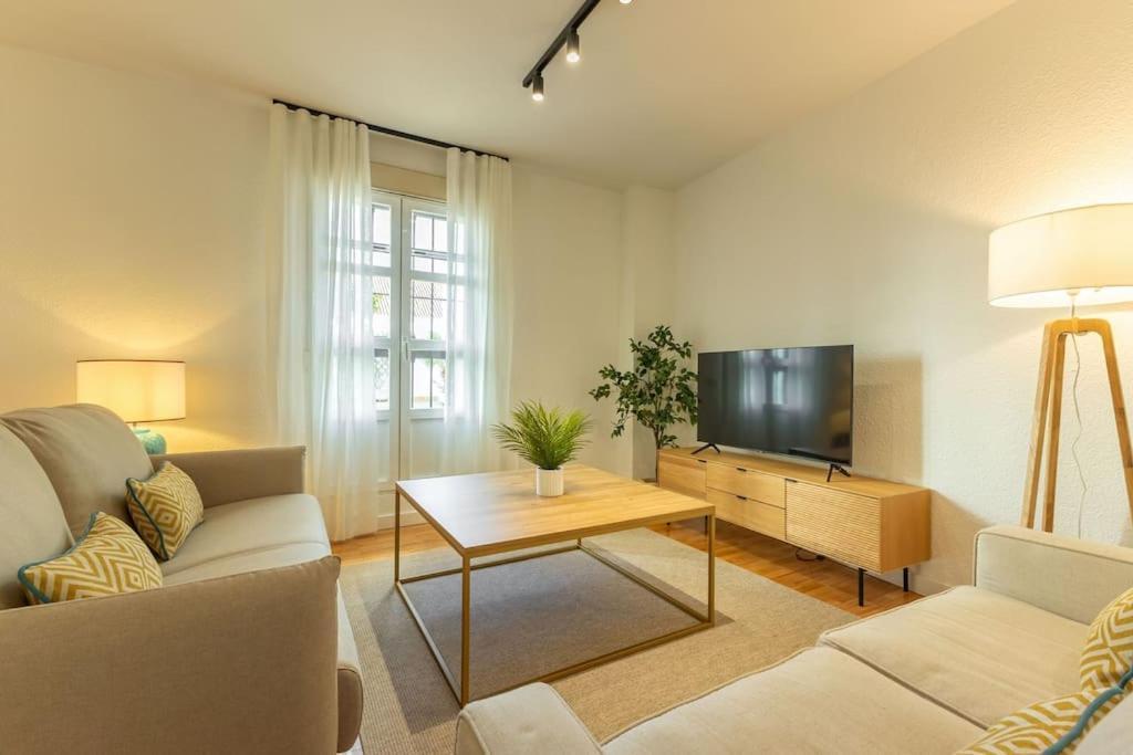 Triana Deluxe By Valcambre Apartment Seville Ngoại thất bức ảnh