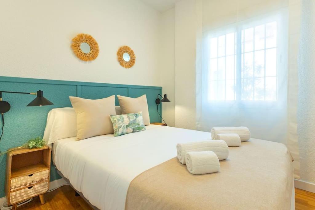 Triana Deluxe By Valcambre Apartment Seville Ngoại thất bức ảnh
